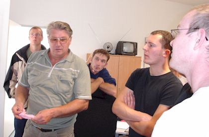 Kameraden in der Waldbrandzentrale